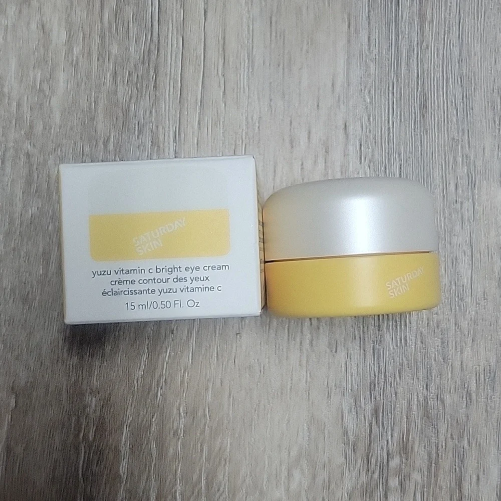 NIB Saturday Skin Yuzu Vitamin C Bright Eye Cream 15 ml
